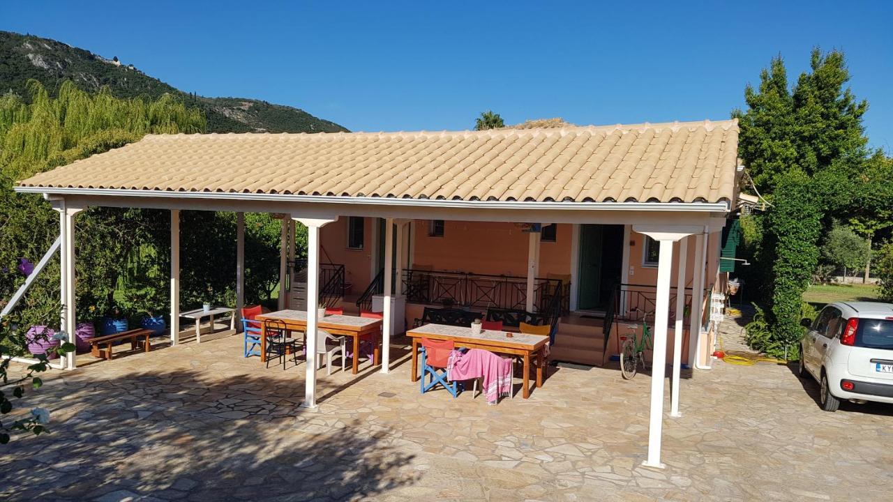 Evaggelia Studios Frinion